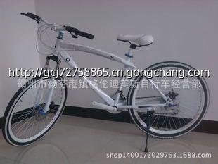 新款寶馬設(shè)計(jì)山地車 雙碟剎與喜馬諾變速系統(tǒng)的卓越性能解析